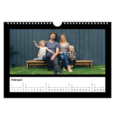 Fotokalender A4 Enkel — Svart ram [Februari]