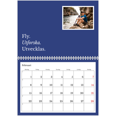 Fotokalender A3 Klassisk (30 x 40 cm) — Redaktionell Jord [Februari]