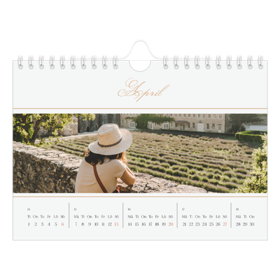 Fotokalender A5 Enkel — Elegant guld [April]